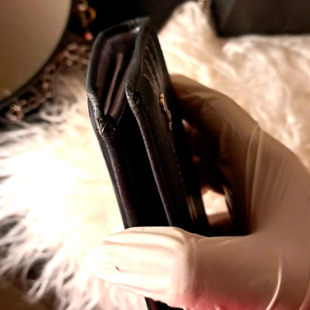 Chanel Mademoiselle Wallet in Good Condition